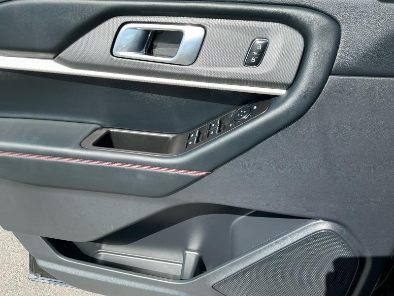 used 2025 Ford Explorer car, priced at $44,870