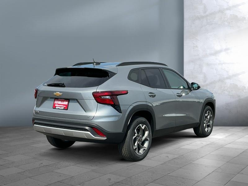 new 2025 Chevrolet Trax car, priced at $25,884