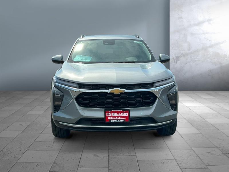 new 2025 Chevrolet Trax car, priced at $25,884