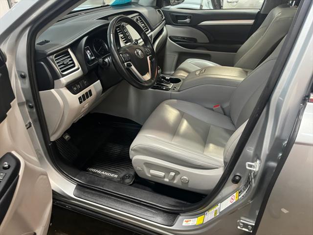 used 2019 Toyota Highlander car, priced at $30,870