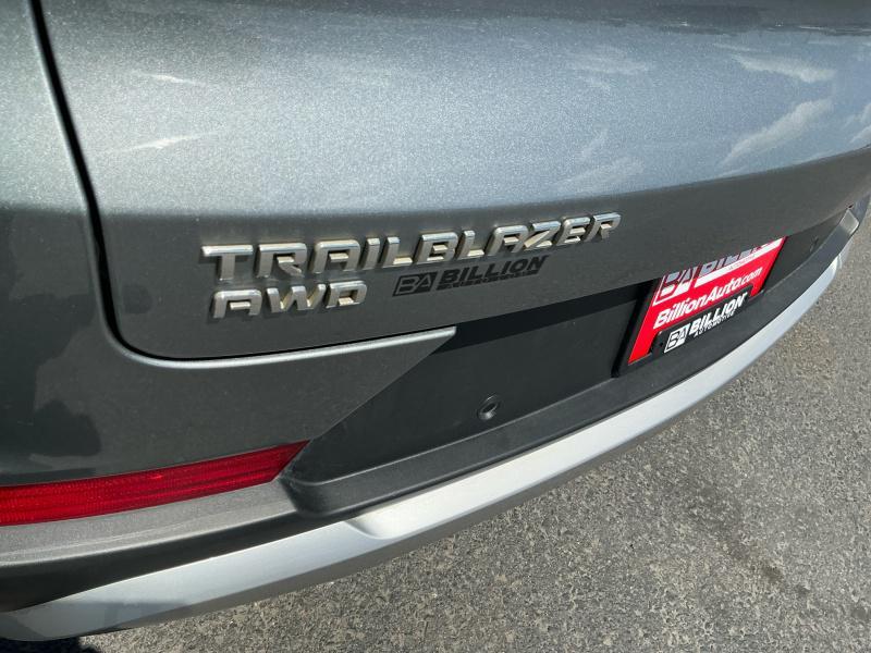 used 2025 Chevrolet TrailBlazer car, priced at $28,999