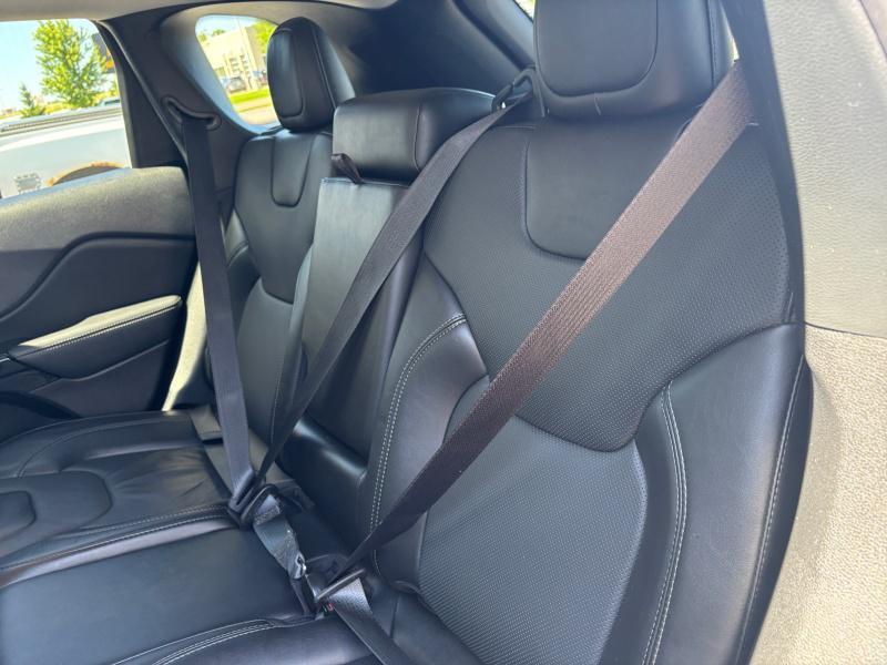 used 2023 Jeep Cherokee car, priced at $23,999