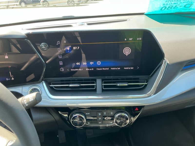 new 2025 Chevrolet Trax car, priced at $26,779
