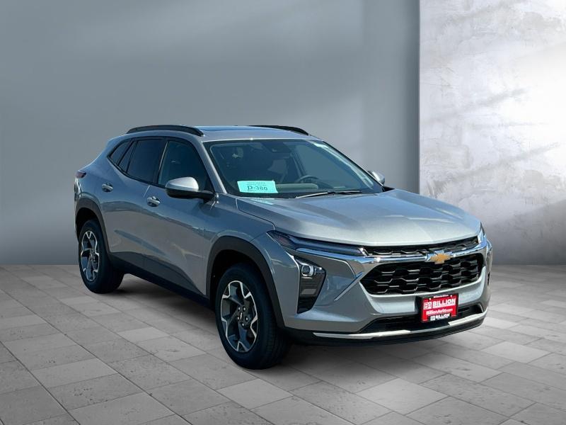 new 2025 Chevrolet Trax car, priced at $26,779