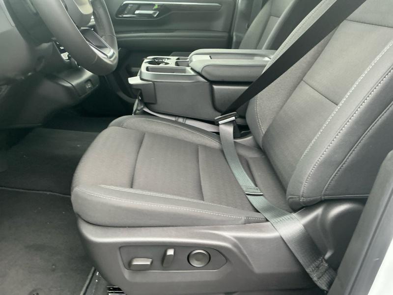 new 2025 Chevrolet Suburban car, priced at $68,244