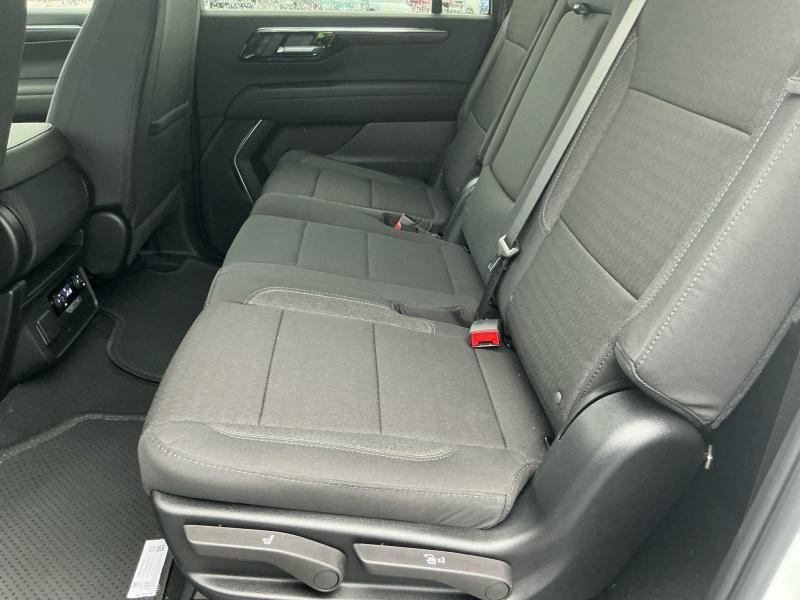 new 2025 Chevrolet Suburban car, priced at $68,244