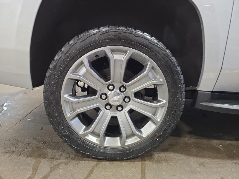 used 2020 Chevrolet Suburban car, priced at $28,999