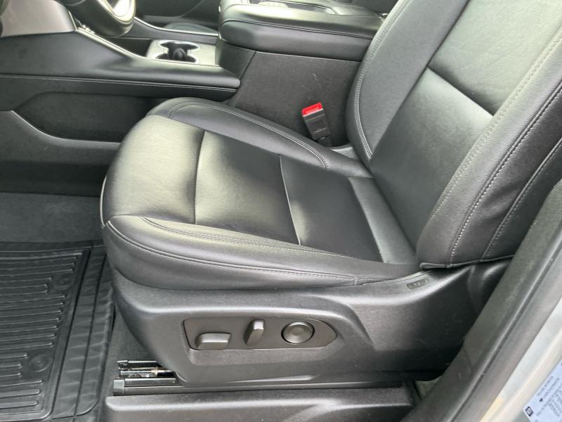 used 2023 Chevrolet Suburban car, priced at $45,999