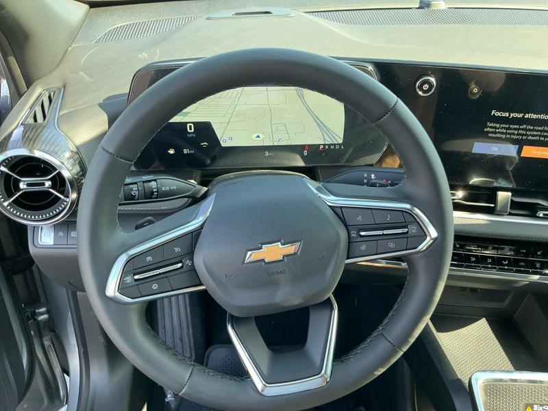 new 2026 Chevrolet Equinox car, priced at $32,619