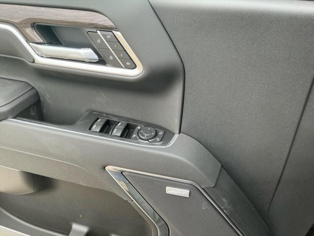 new 2025 Chevrolet Silverado 1500 car, priced at $64,274