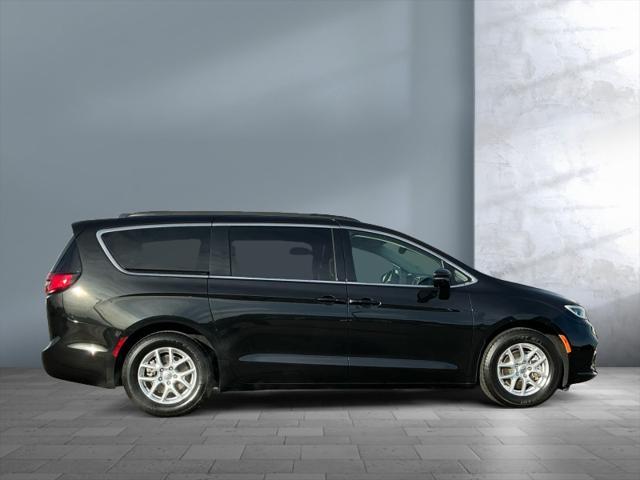 used 2022 Chrysler Pacifica car, priced at $23,997