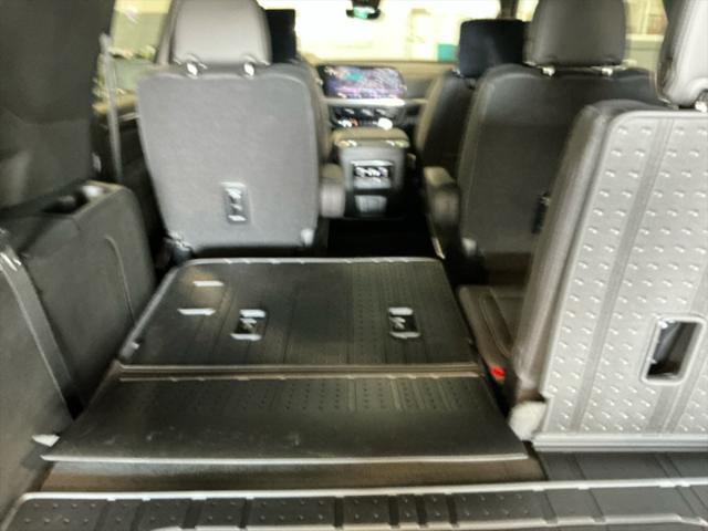 new 2025 Chevrolet Suburban car, priced at $90,904