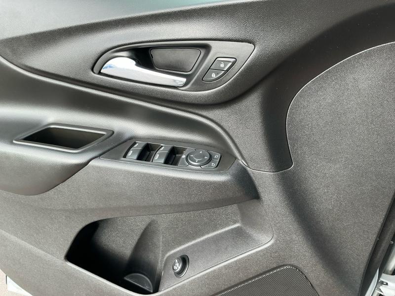 used 2020 Chevrolet Equinox car, priced at $16,499