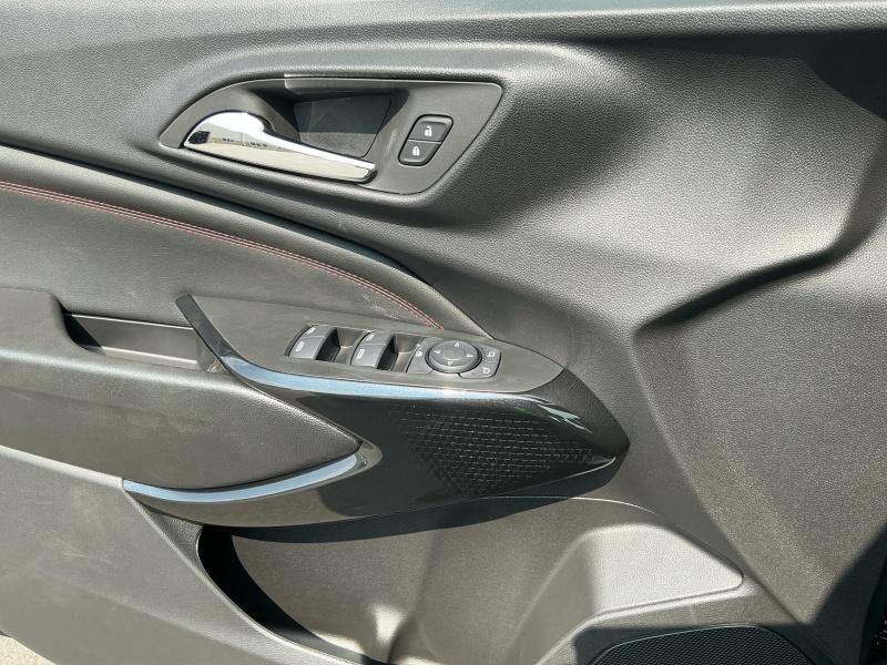 new 2025 Chevrolet Trax car, priced at $27,089