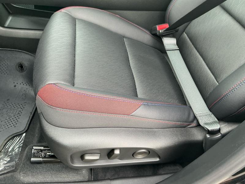 new 2026 Chevrolet Equinox car, priced at $41,359