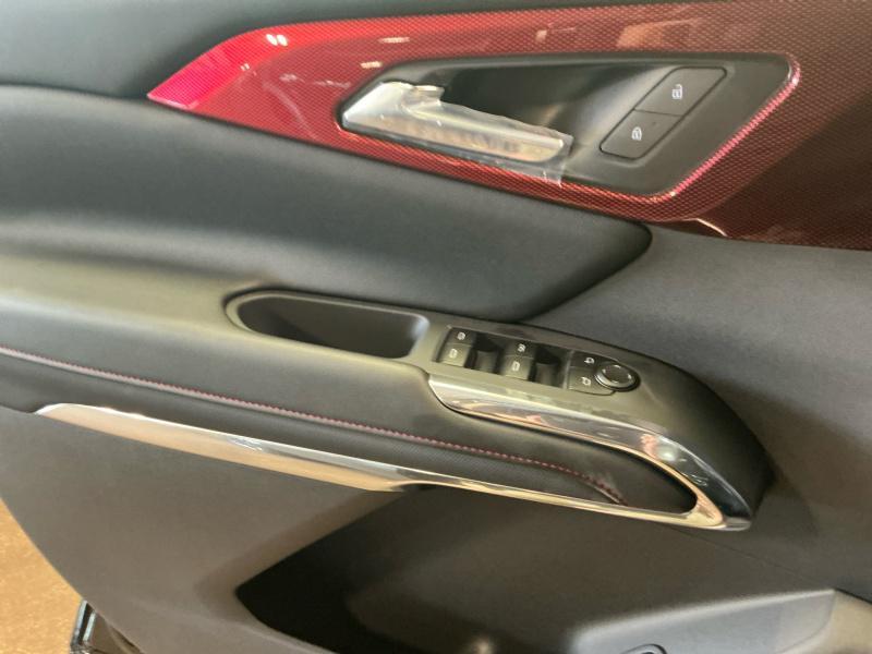 new 2025 Chevrolet Traverse car, priced at $51,694