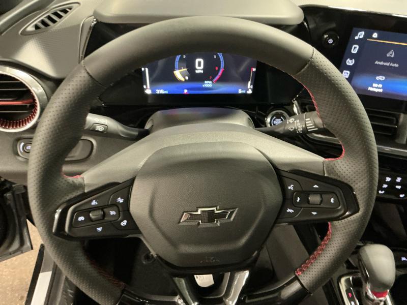 new 2025 Chevrolet Trax car, priced at $28,159