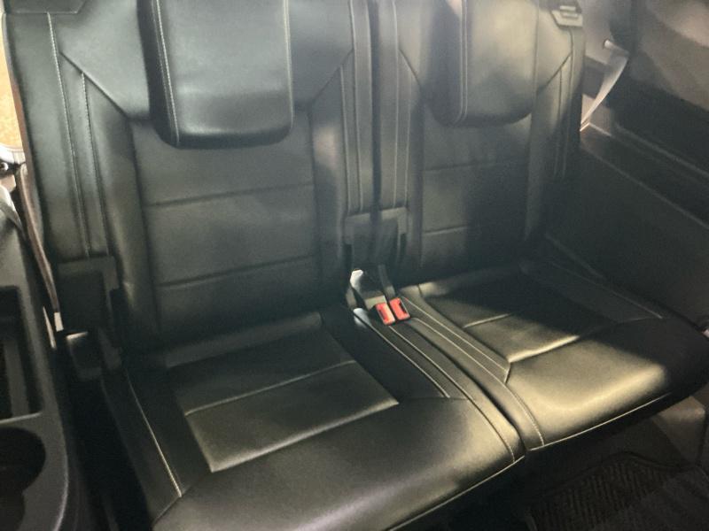used 2022 Volkswagen Atlas car, priced at $26,999