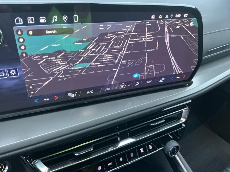 new 2026 Chevrolet Traverse car, priced at $46,814