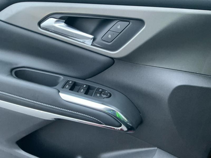 new 2026 Chevrolet Traverse car, priced at $46,814