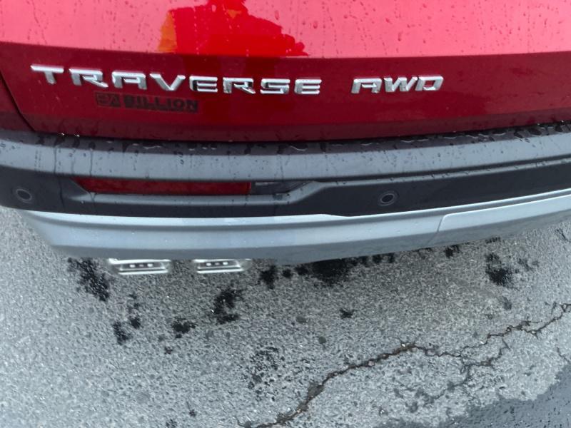 new 2026 Chevrolet Traverse car, priced at $46,814