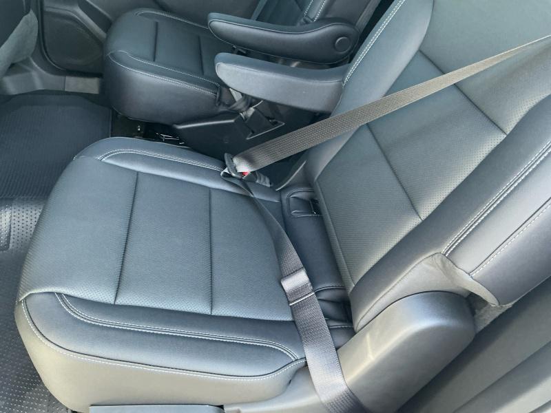 new 2026 Chevrolet Traverse car, priced at $48,314