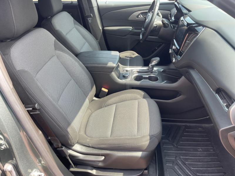 used 2022 Chevrolet Traverse car, priced at $33,999