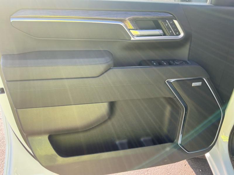 new 2025 Chevrolet Silverado 3500 car, priced at $83,514