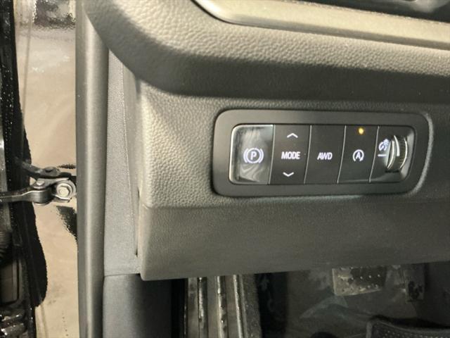 new 2025 Chevrolet Traverse car, priced at $45,094