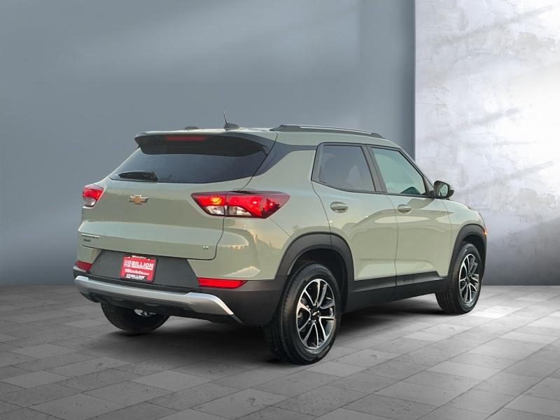 new 2026 Chevrolet TrailBlazer car, priced at $27,184
