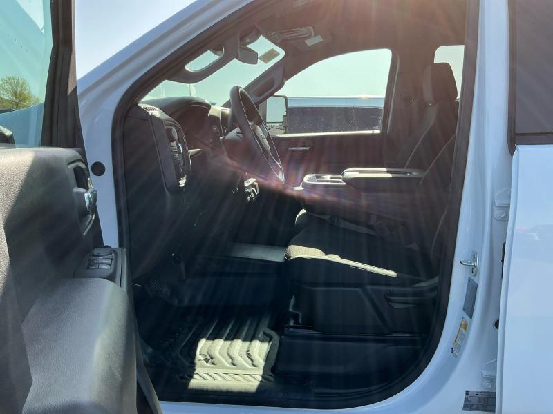 new 2025 Chevrolet Silverado 3500 car, priced at $53,240