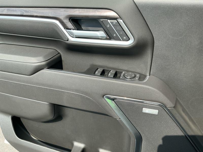 new 2026 Chevrolet Silverado 3500 car, priced at $83,709