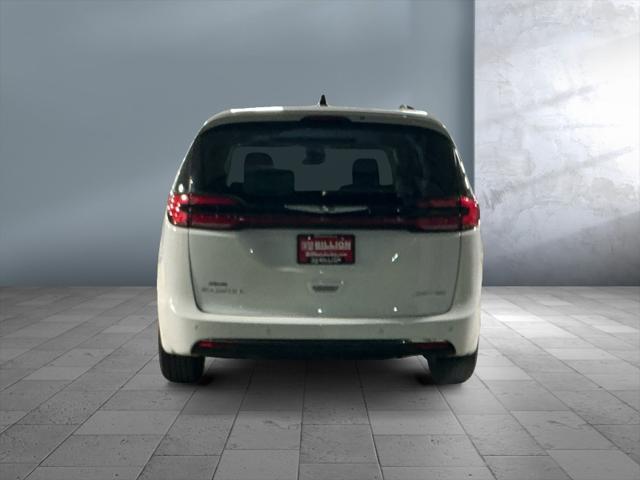 used 2023 Chrysler Pacifica car, priced at $31,470