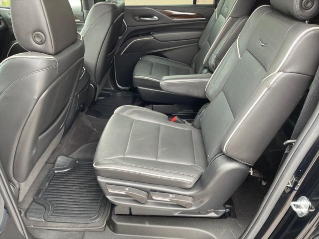 used 2023 Cadillac Escalade ESV car, priced at $68,999