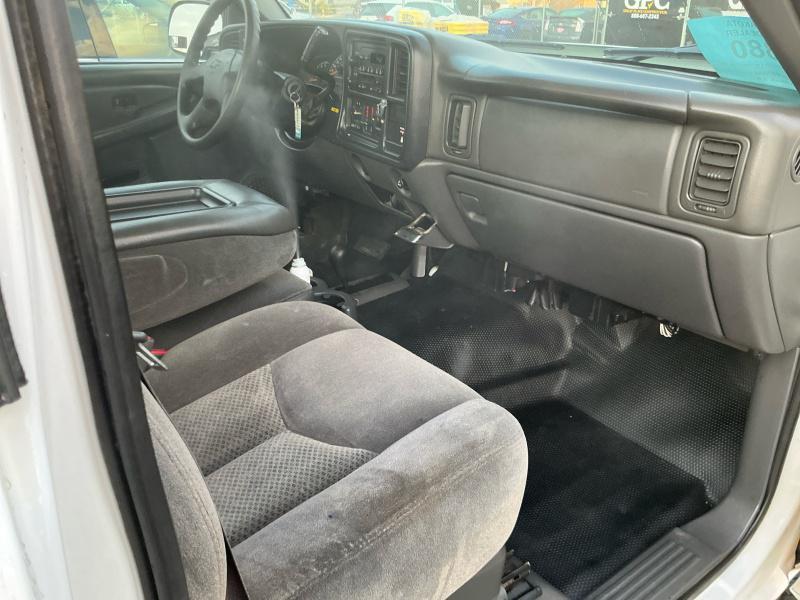 used 2006 Chevrolet Silverado 2500 car, priced at $16,499