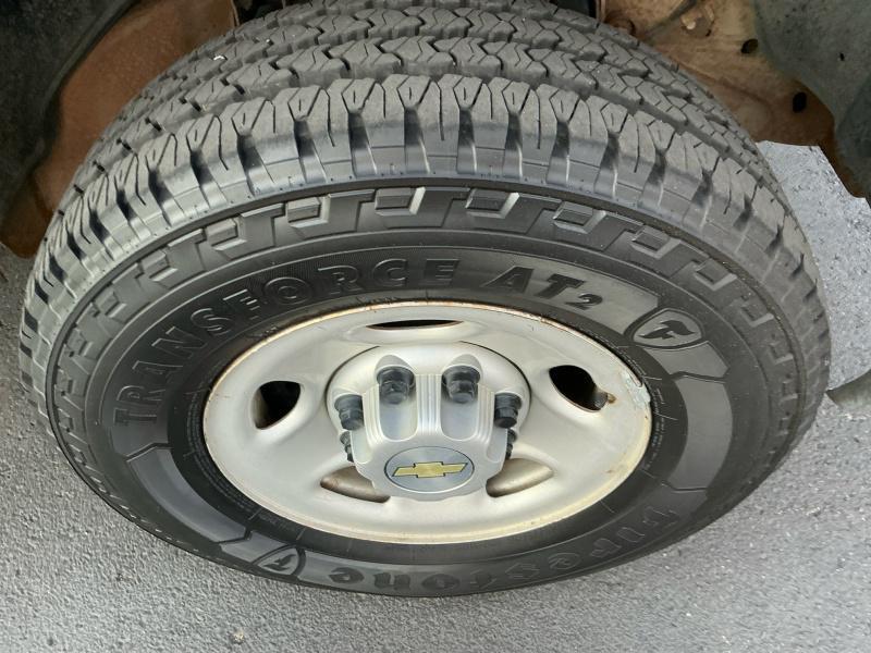 used 2006 Chevrolet Silverado 2500 car, priced at $16,499