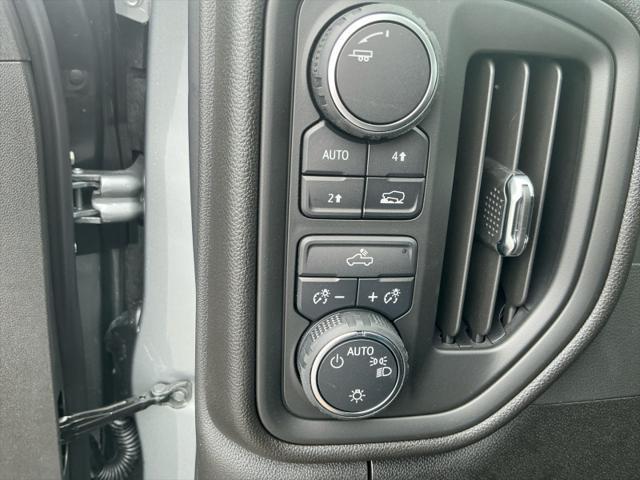 new 2025 Chevrolet Silverado 1500 car, priced at $48,589