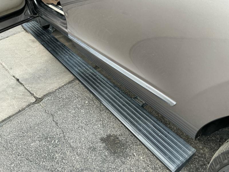 used 2020 Lincoln Navigator car, priced at $37,999