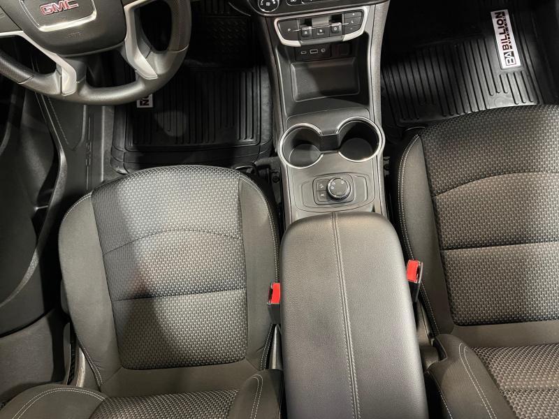 used 2024 GMC Terrain car, priced at $25,499