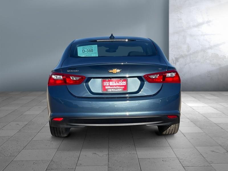 new 2024 Chevrolet Malibu car, priced at $28,044