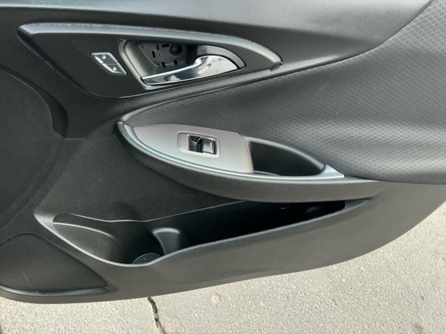 used 2022 Chevrolet Malibu car, priced at $19,999