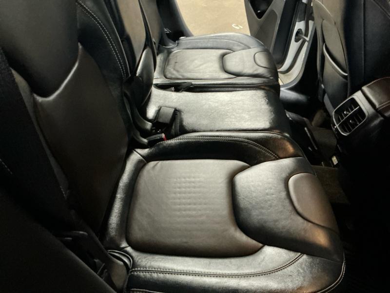 used 2018 Jeep Cherokee car, priced at $17,999