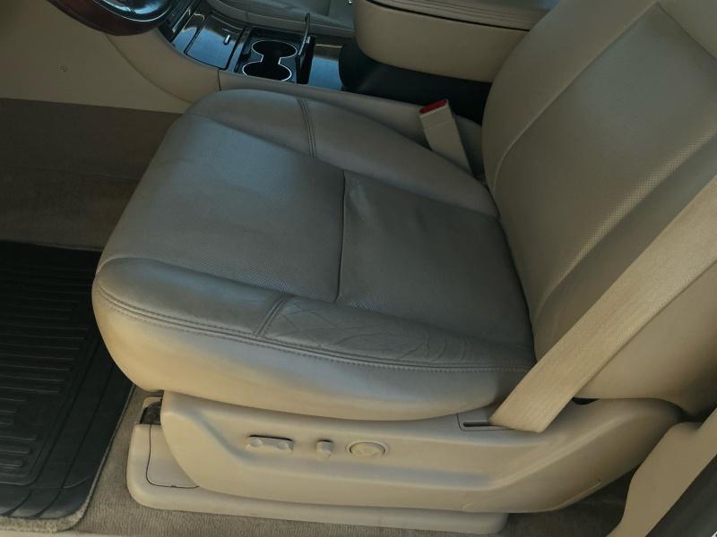 used 2013 Cadillac Escalade car, priced at $19,995