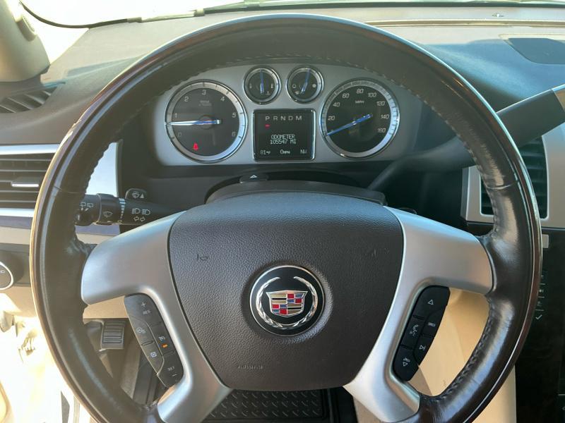 used 2013 Cadillac Escalade car, priced at $19,995