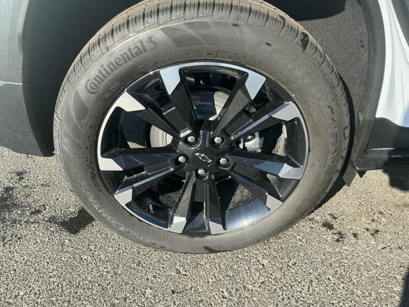 new 2026 Chevrolet Equinox car, priced at $39,914