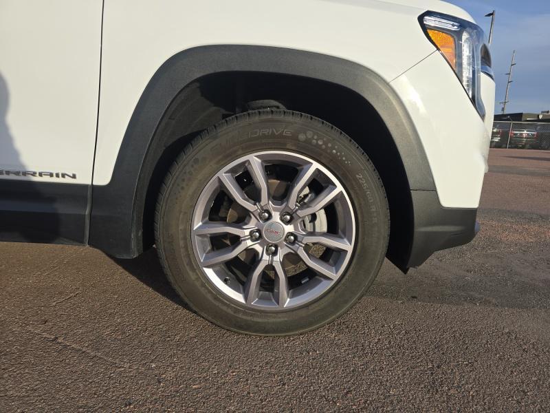 used 2024 GMC Terrain car, priced at $24,995