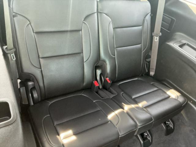 used 2023 GMC Acadia car, priced at $32,999