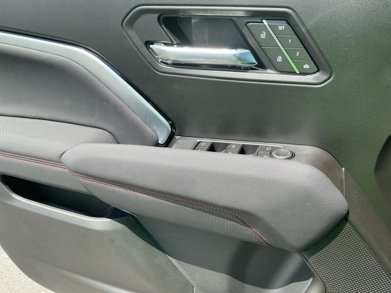 new 2025 Chevrolet Colorado car, priced at $47,959