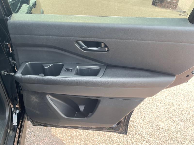 used 2023 Nissan Pathfinder car, priced at $29,990