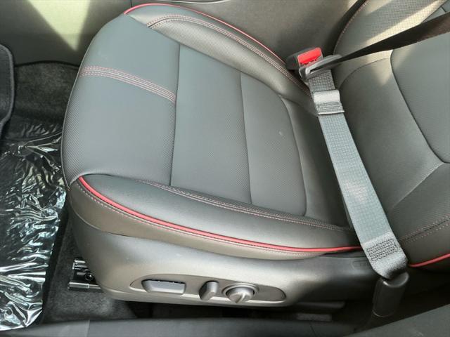 new 2025 Chevrolet TrailBlazer car, priced at $32,684